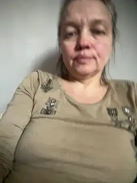 Snapshot of Susanel chatting on March 15, 12:13 pm Susanel online show from March 15, 12:13 pm