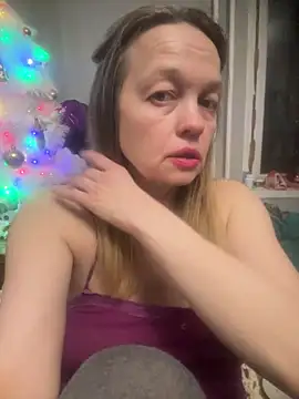 Snapshot of Susanel chatting on March 21, 5:23 pm Susanel online show from March 21, 5:23 pm