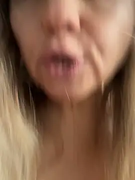 Susanel online show from November 1, 11:34 am