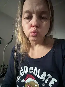 Susanel online show from January 16, 11:58 am