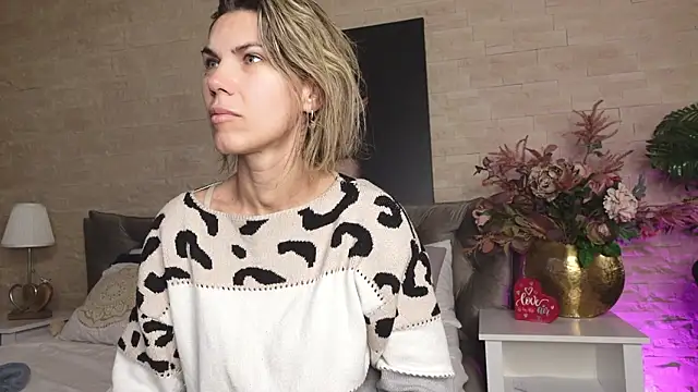 FeliciaKrige online show from March 21, 9:07 pm