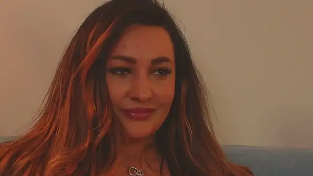 Snapshot of YaaraCollins chatting on March 8, 11:18 pm YaaraCollins online show from March 8, 11:18 pm