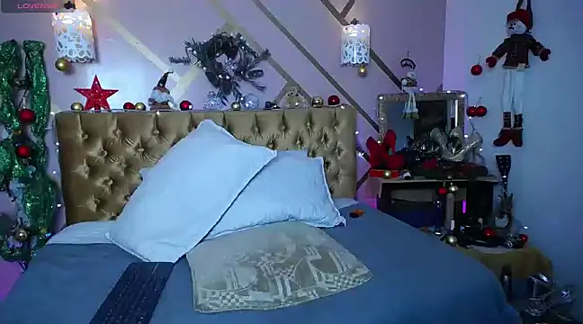 Snapshot of dove_mature chatting on December 31, 4:27 am dove mature online show from December 31, 4:27 am