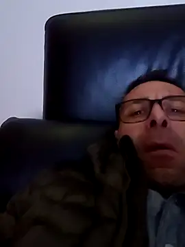 Lucianoconti online show from April 18, 3:43 am