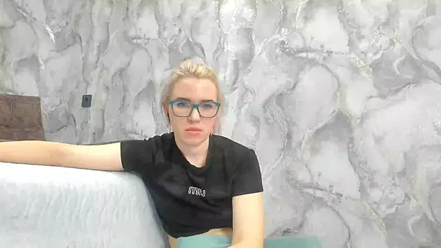 succubus online show from March 16, 7:04 am