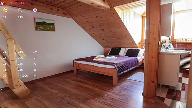 Victoria Romans online show from March 22, 8:51 am