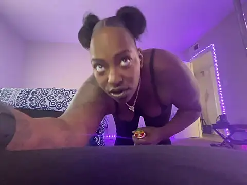 ChocolateTingz online show from December 13, 2:16 pm