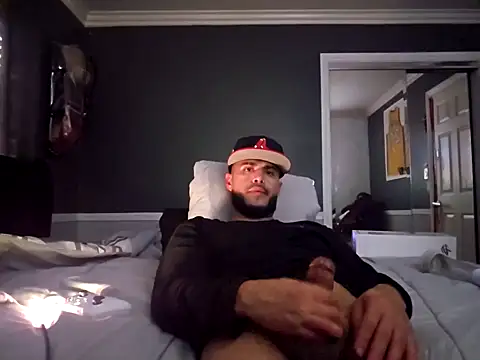 gardy8585 online show from January 23, 9:50 pm