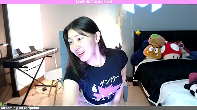 Snapshot of minarocket_ chatting on January 28, 3:04 pm minarocket online show from January 28, 3:04 pm