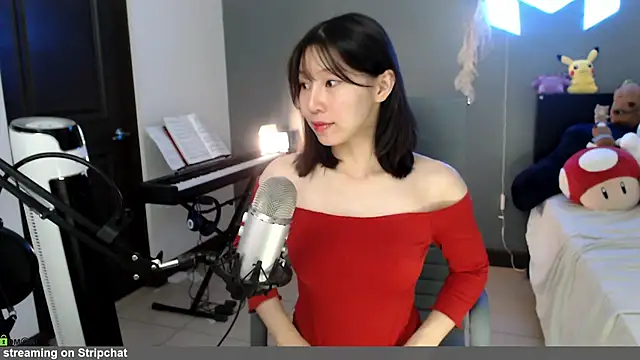 minarocket  online show from February 10, 2:21 pm