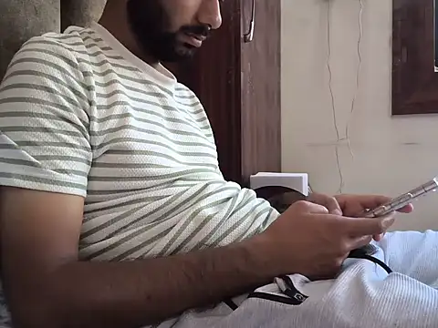 Snapshot of brownie_cake_cb chatting on October 12, 5:39 am brownie cake cb online show from October 12, 5:39 am