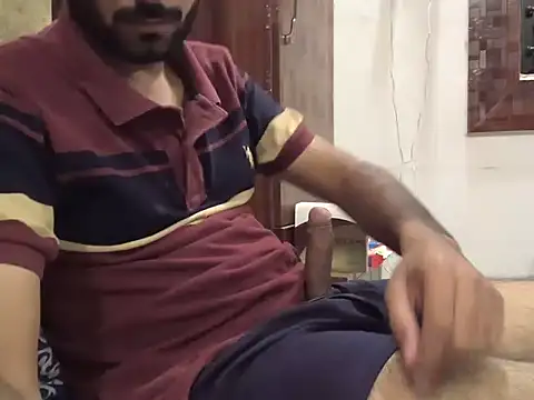 Snapshot of brownie_cake_cb chatting on October 14, 1:23 pm brownie cake cb online show from October 14, 1:23 pm