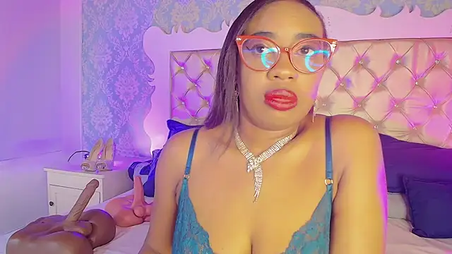 CaseyMoon online show from February 28, 12:39 pm