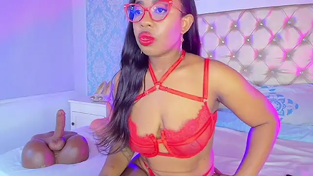 CaseyMoon online show from April 7, 12:38 pm