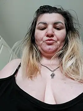 Snapshot of VeronikaBless chatting on January 15, 9:03 am VeronikaBless online show from January 15, 9:03 am