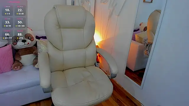 zobe love online show from January 18, 12:13 am