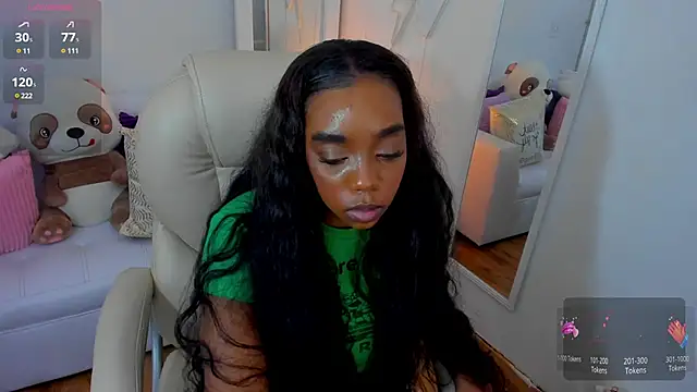 zobe love online show from January 18, 6:24 am