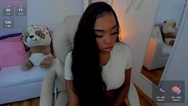 zobe love online show from February 12, 4:00 pm