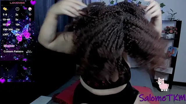 salometkm online show from March 6, 2:02 pm