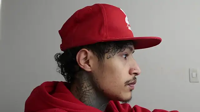 trieone online show from February 21, 11:55 am