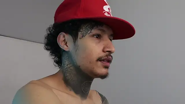 trieone online show from March 3, 5:20 am