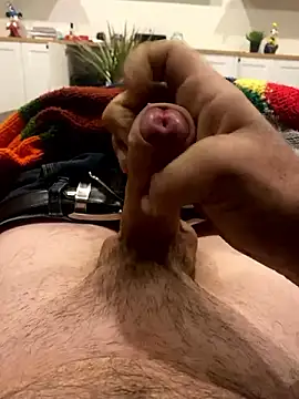 Snapshot of toyotagts chatting on December 7, 1:58 am toyotagts online show from December 7, 1:58 am