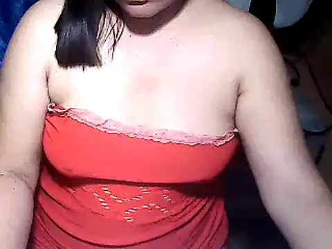 Snapshot of lovely4all101 chatting on February 8, 1:22 pm lovely4all101 online show from February 8, 1:22 pm