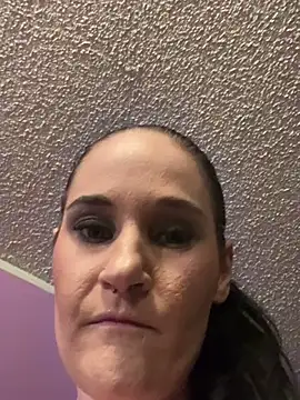 lolabunny9 online show from February 9, 12:49 am