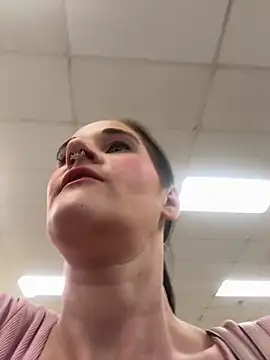 lolabunny9 online show from February 28, 5:48 pm