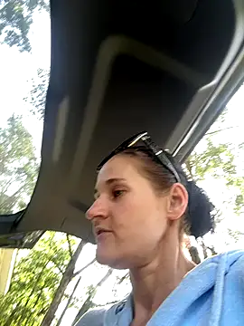 lolabunny9 online show from October 5, 3:32 pm