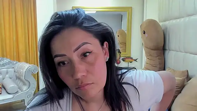 gaby trent online show from January 11, 6:33 pm