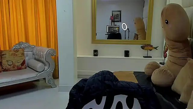 gaby trent online show from January 22, 2:24 pm