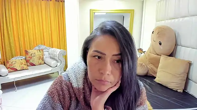 gaby trent online show from March 3, 8:00 pm