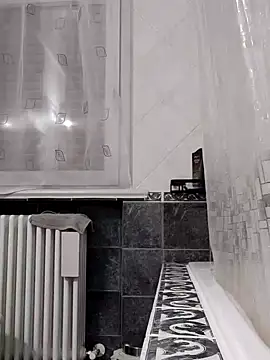 Monique 2023 online show from December 31, 6:57 pm