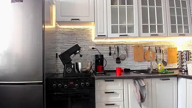 HILT ON online show from March 21, 3:22 am