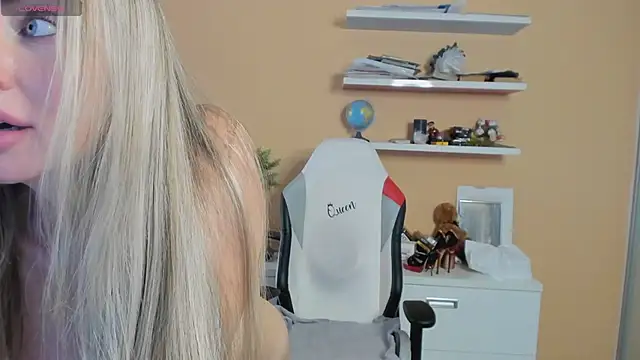 Veola new online show from February 21, 4:07 am