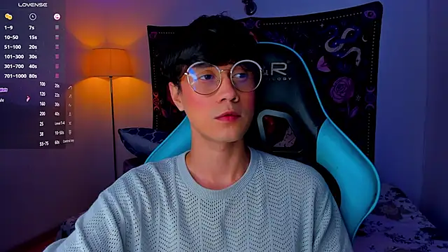 LeaneSeb online show from December 2, 3:47 am