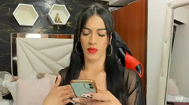 Snapshot of ximena_slut_21 chatting on January 4, 4:12 am ximena slut 21 online show from January 4, 4:12 am