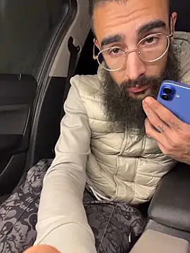 Av0caT online show from December 17, 12:27 am