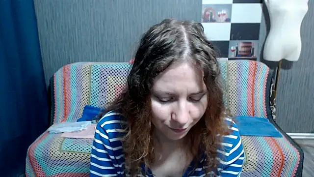 pa1e pr1ncess online show from April 4, 5:16 am