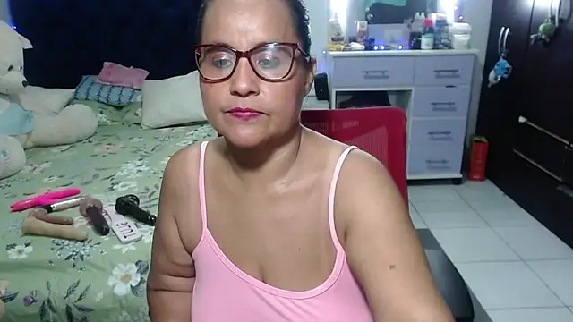 pervert mommy  online show from February 15, 10:58 am