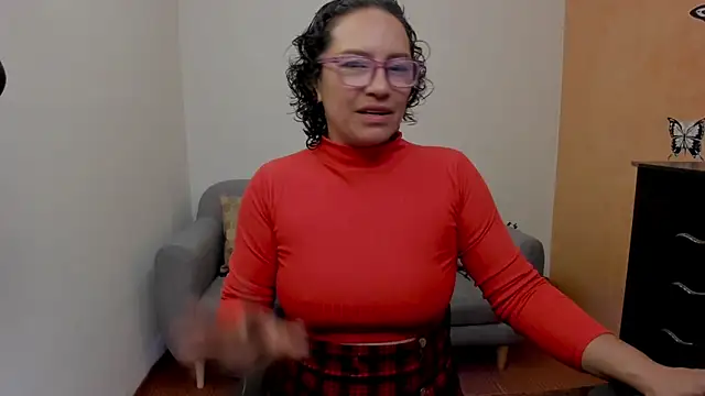 Snapshot of scarlet_wet chatting on June 17, 11:16 pm scarlet wet online show from June 17, 11:16 pm