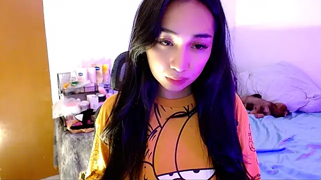 SweetLilly 18 online show from November 2, 2:19 pm