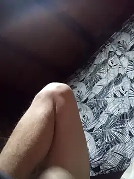 Snapshot of Kissingplay chatting on November 6, 8:32 pm Kissingplay online show from November 6, 8:32 pm