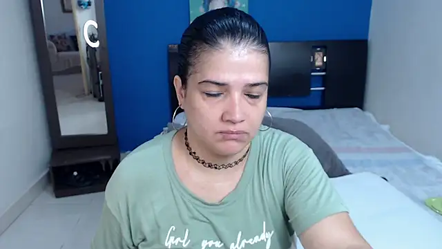 GlendaStarx online show from May 26, 2:35 pm