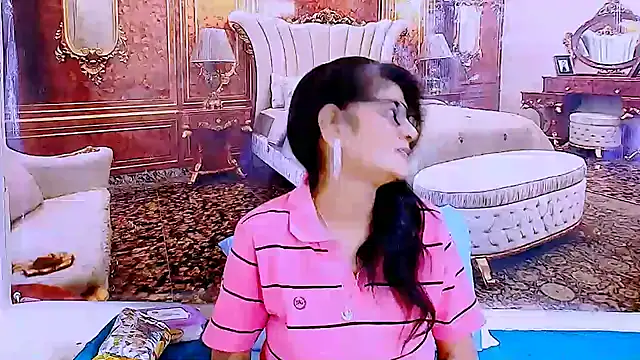 IndianAllure online show from June 6, 5:34 am