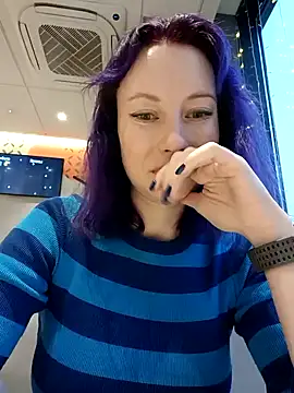 Frost foxy online show from December 23, 7:28 am