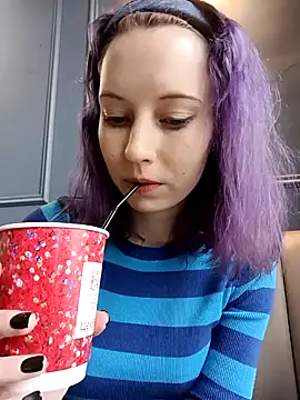 Frost foxy online show from February 10, 8:53 am