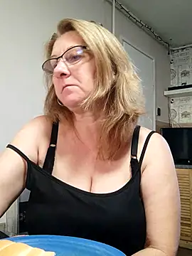 Elza01 online show from October 17, 6:27 am