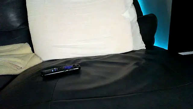Snapshot of eurodiznee chatting on May 1, 7:51 pm eurodiznee online show from May 1, 7:51 pm